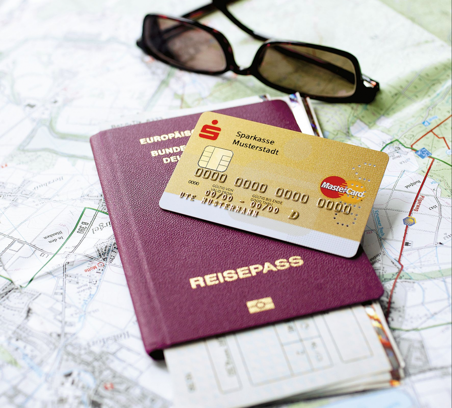 deutsche bank travel card versicherung corona