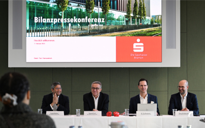 Vorstand der Sparkasse Bremen bei der Präsentation des Jahresergebnis 2022